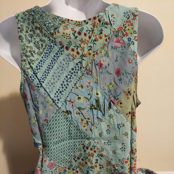 SALE! NWT Diamond Patchwork Tank Top w/ Embroidery - Picture 2 of 9